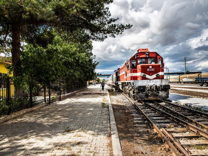 TURİSTİK DOĞU EKSPRESİ ile KARS TURU - Uçak İle Gidiş, Tren İle Dönüş