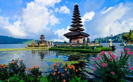 BANGKOK & BALİ OTANTİK ROTALAR